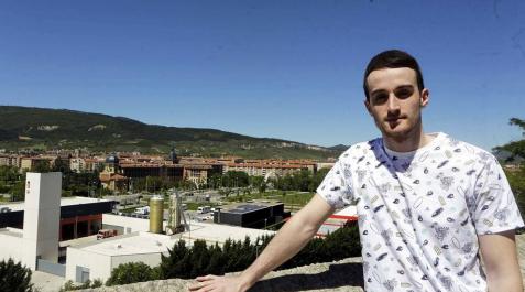 Iñigo Barricart: “Me voy a buscar minutos. Allí no seré el chaval de la cantera” Iñigo Barricart: “Me voy a buscar minutos. Allí no seré el chaval de la cantera”