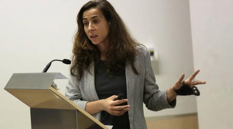 Ainhoa Tirapu, la voz contra la desigualdad en el fútbol Ainhoa Tirapu, la voz contra la desigualdad en el fútbol