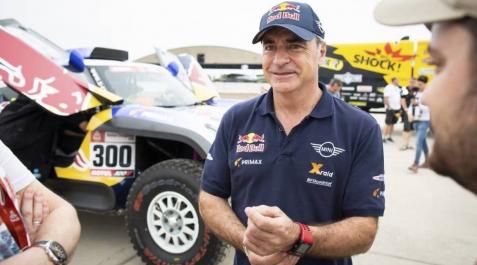 Carlos Sainz pierde en la tercera etapa todas sus opciones en el Dakar Carlos Sainz pierde en la tercera etapa todas sus opciones en el Dakar