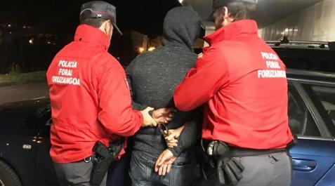 La Policía Foral detiene a once personas en los últimos días por distintos delitos La Policía Foral detiene a once personas en los últimos días por distintos delitos