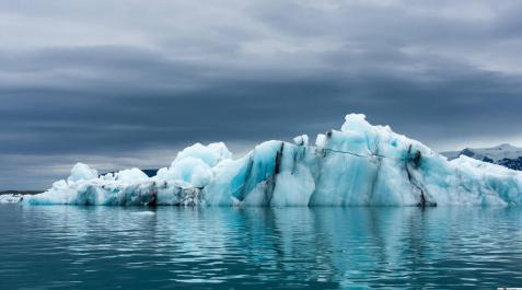 Científicos alemanes detectan microplásticos en la nieve, incluida la del Ártico Científicos alemanes detectan microplásticos en la nieve, incluida la del Ártico