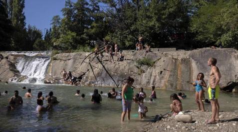 Todas las fotos de este domingo, 26 de julio, en el que los termómetros superaron los 30 grados. La previsión para esta semana es un aumento todavía más notable de las temperaturas
