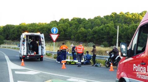 Un motorista resulta herido en Cadreita tras salirse de la vía en la NA-134 Un motorista resulta herido en Cadreita tras salirse de la vía en la NA-134