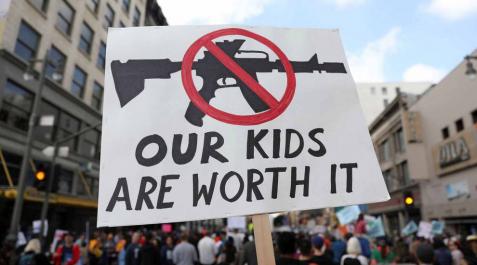 Cientos de miles de personas piden en EE UU un mayor control de las armas de fuego Reclaman medidas férreas contra las armas tras el tiroteo de Parkland