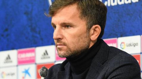 El Real Zaragoza confirma a Iván Martínez como nuevo técnico El Real Zaragoza confirma a Iván Martínez como nuevo técnico