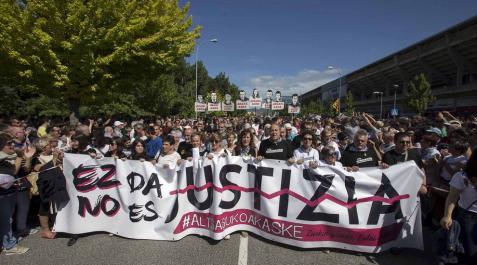 Manifestación en Pamplona contra la sentencia del 'caso Alsasua' Miles de personas en la manifestación contra la sentencia del 'caso Alsasua'