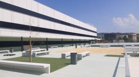 Foto del nuevo instituto IES sarriguren Foto del nuevo instituto IES sarriguren