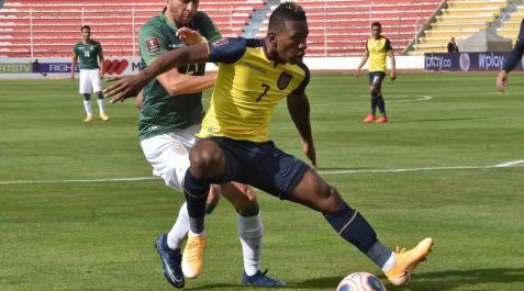 Pervis Estupiñán pide ayuda para salir de Ecuador tras perder el pasaporte Pervis Estupiñán pide ayuda para salir de Ecuador tras perder el pasaporte