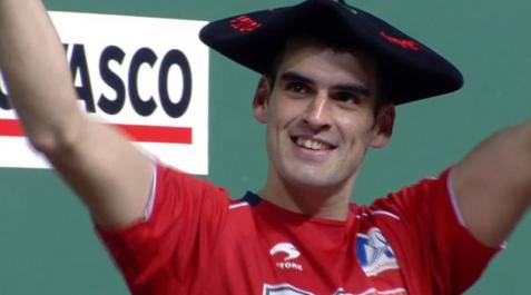 Ezkurdia revalida el título y se vuelve a proclamar campeón del Cuatro y Medio Ezkurdia revalida el título y se vuelve a proclamar campeón del Cuatro y Medio