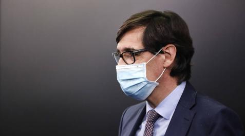 Illa descarta los confinamientos domiciliarios y rechaza así la petición de Asturias Illa descarta los confinamientos domiciliarios y rechaza así la petición de Asturias