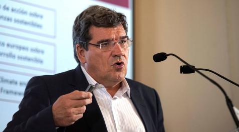 Escrivá, presidente de la AIReF, será el nuevo ministro de Seguridad Social Escrivá, presidente de la AIReF, será el nuevo ministro de Seguridad Social