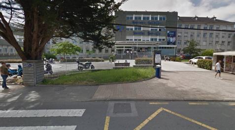 Detenido un menor en Lasarte tras asestar un navajazo a otro joven en un pub Detenido un menor en Lasarte tras asestar un navajazo a otro joven en un pub