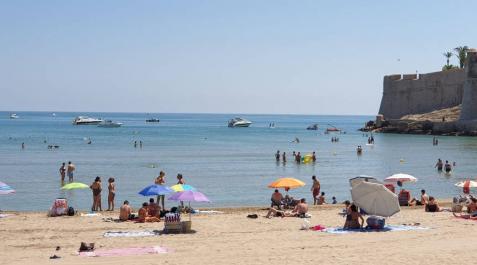 Los navarros eligen este año más turismo de interior y apartamento y menos playa y hotel Los navarros eligen este año más turismo de interior y apartamento y menos playa y hotel