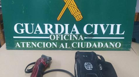 Investigan a un joven por un robo en un almacén agrícola de Andosilla Investigan a un joven por un robo en un almacén agrícola de Andosilla