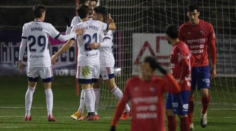 Osasuna pasa de ronda sin apuros ante un inofensivo Olot Osasuna pasa de ronda sin apuros ante un inofensivo Olot