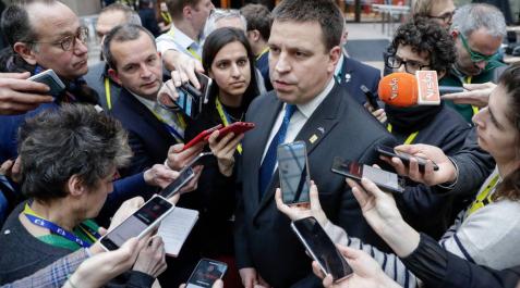 El primer ministro estonio anuncia su dimisión por un escándalo de corrupción El primer ministro estonio anuncia su dimisión por un escándalo de corrupción