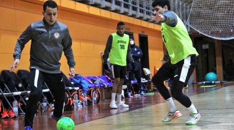 Ribera Navarra defiende que han sido los único interesados en jugar el partido Ribera Navarra defiende que han sido los único interesados en jugar el partido