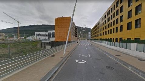 Adif vende mediante subasta pública propiedades en Pamplona y en Berriozar Adif vende mediante subasta pública propiedades en Pamplona y en Berriozar