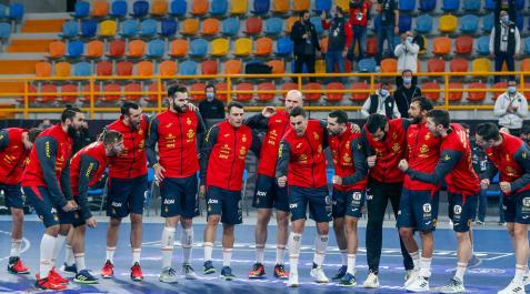 Los Hispanos se agarran a la tradición para dar el salto a semifinales Los Hispanos se agarran a la tradición para dar el salto a semifinales