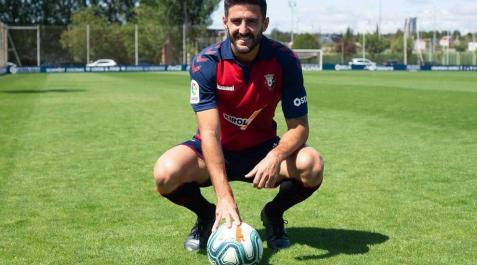 Raúl Navas se muestra Raúl Navas se muestra