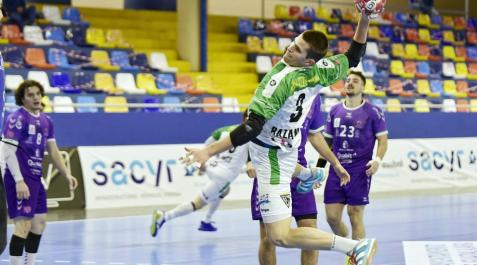 El Helvetia pide aplazar su duelo con el Guadalajara por el brote de coronavirus El Helvetia pide aplazar su duelo con el Guadalajara por el brote de coronavirus