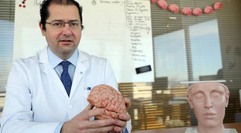 Pablo Irimia: “Las migrañas son la primera causa de incapacidad entre los 16 y 50 años” Pablo Irimia: “Las migrañas son la primera causa de incapacidad entre los 16 y 50 años”