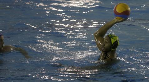 Waterpolo Navarra juega este sábado el aplazado ante el Mataró Waterpolo Navarra juega este sábado el aplazado ante el Mataró