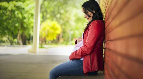 Imagen de recurso de una mujer embarazada. Imagen de recurso de una mujer embarazada.