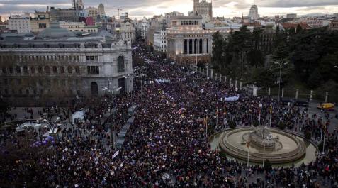 El feminismo vuelve a gritar contra la violencia sexual en toda España El feminismo vuelve a gritar contra la violencia sexual en toda España
