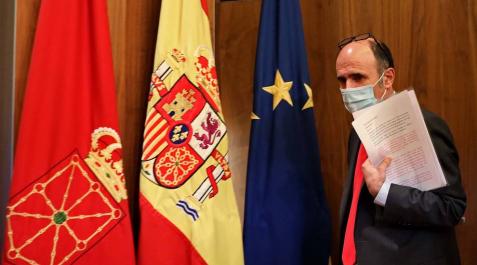 El Parlamento va a cambiar la ley que forzó la salida de Ayerdi El Parlamento va a cambiar la ley que forzó la salida de Ayerdi