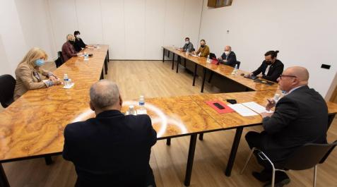 Constituida la Mesa de la Economía de la Formación y el Talento en Navarra Constituida la Mesa de la Economía de la Formación y el Talento en Navarra