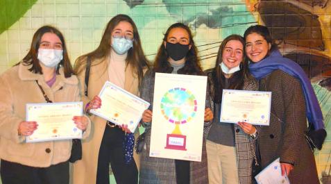 Estudiantes de la Universidad de Navarra ganan el reto solidario de la Fundación Fabre Estudiantes de la Universidad de Navarra ganan el reto solidario de la Fundación Fabre