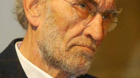 Muere el antiguo parlamentario foral Xabier Antoñana Muere el antiguo parlamentario foral Xabier Antoñana