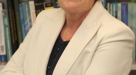 Muere Carmen San Martín, primera directora de Estudios de la Facultad de Económicas de la UN Muere Carmen San Martín, primera directora de Estudios de la Facultad de Económicas de la UN
