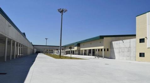 Conoce la nueva cárcel de Pamplona (II)_32 Este 5 de junio de 2012 ha tenido lugar la inauguración de este centro penitenciario y de inserción social en la colina de Santa Lucía