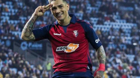 El Chimy Ávila celebra el gol conseguido el domingo ante el Celta de Vigo. El Chimy Ávila celebra el gol conseguido el domingo ante el Celta de Vigo.
