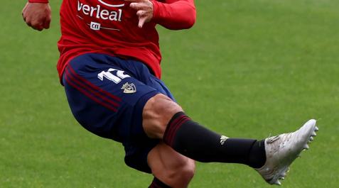 Facundo Roncaglia soltó un impresionante zapatazo en el minuto 23 que se coló por portería del Celta. Facundo Roncaglia soltó un impresionante zapatazo en el minuto 23 que se coló por portería del Celta.