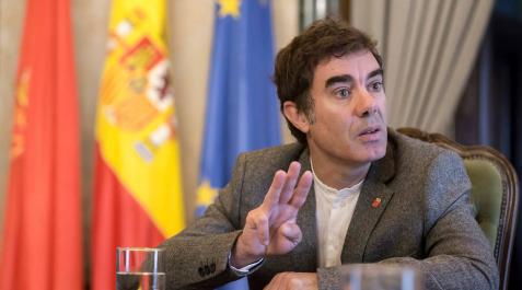 Eduardo Santos: “Todavía está por definir el concepto de Tren de Altas Prestaciones” Eduardo Santos: “Todavía está por definir el concepto de Tren de Altas Prestaciones”