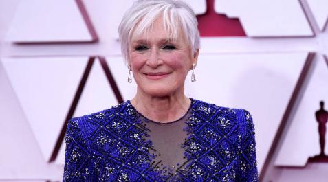 El momentazo de los Oscar se lo lleva Glenn Close y su perreo El momentazo de los Oscar se lo lleva Glenn Close y su perreo