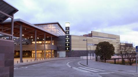 Hipercor Itaroa albergará un outlet de moda El Centro Comercial Itaroa.