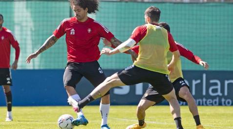 Osasuna regresa al trabajo con el Elche en el horizonte Osasuna regresa al trabajo con el Elche en el horizonte