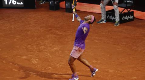 Nadal destrona a Djokovic y conquista la décima en Rom