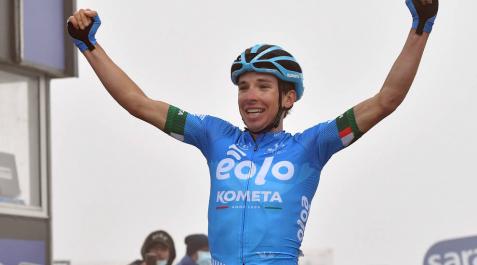 Fortunato gana en las rampas del Zoncolan y Bernal es más líder Fortunato gana en las rampas del Zoncolan y Bernal es más líder