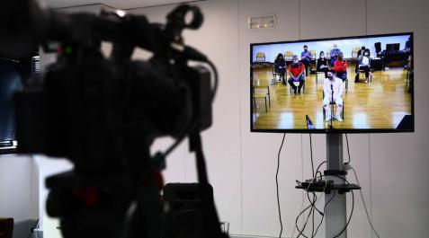 Los agentes indican que los disparos de Cáseda son de la escopeta de los acusados Los agentes indican que los disparos de Cáseda son de la escopeta de los acusados
