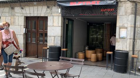 Bar Zanpa y Bistrot Catedral, feliz reapertura 200 días después El Zanpa y el Bistrot Catedral, tras su reapertura.