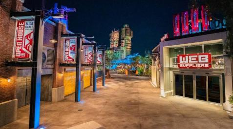 Los Avengers desembarcan en Disneyland tras esquivar la pandemia Los Avengers desembarcan en Disneyland tras esquivar la pandemia