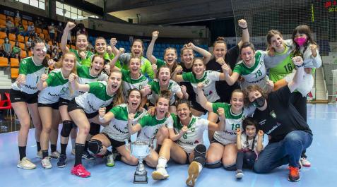 Helvetia Anaitasuna femenino es de Plata Helvetia Anaitasuna femenino es de Plata
