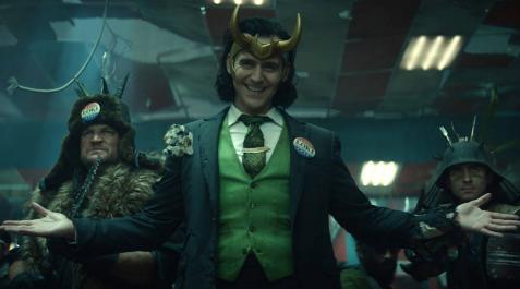 Fotograma cedido por Marvel Studios donde aparece Tom Hiddleston como Loki y Wunmi Mosaku como Hunter B-15, en una escena de la serie 'Loki'. Fotograma cedido por Marvel Studios donde aparece Tom Hiddleston como Loki y Wunmi Mosaku como Hunter B-15, en una escena de la serie 'Loki'.