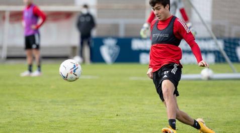 Osasuna ve “complicado” el regreso de Manu Sánchez y activa otras opciones Osasuna ve “complicado” el regreso de Manu Sánchez y activa otras opciones