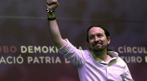 Pablo Iglesias se impone en la elección a la dirección a Íñigo Errejón